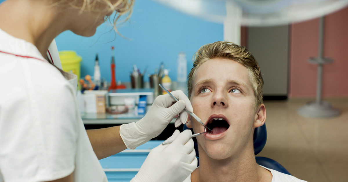 teeth whitening veneers
